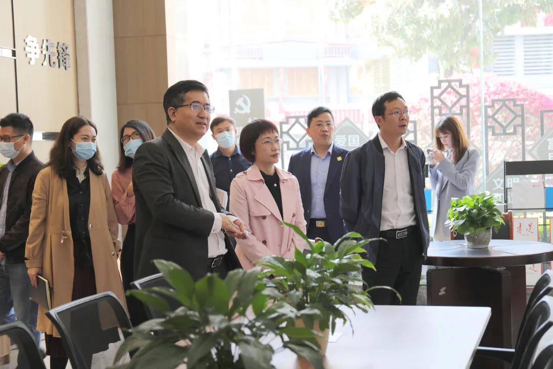 广州白云区均禾街党工委书记郭惠华一行莅临EVO视讯官方网站调研指导